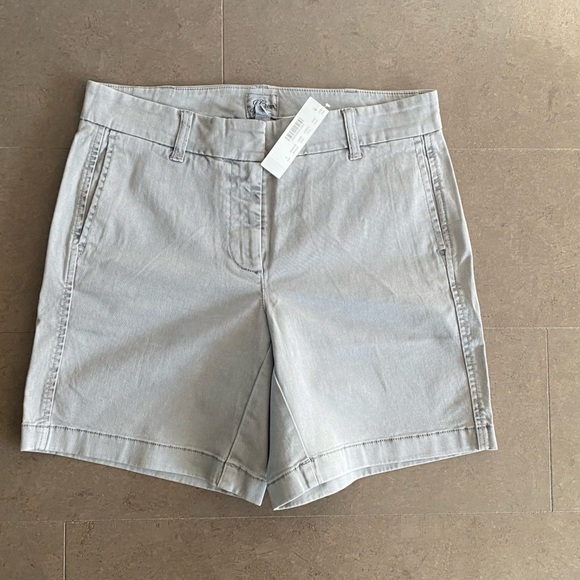 Nwt J Crew shorts grey Size 4 - Picture 2 of 5